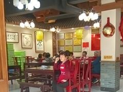 -蓝田九大碗民俗食府(蓝田店)
