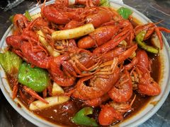 通货麻辣小龙虾-指爱龙虾(金杨路总店)
