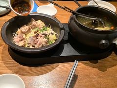 -云海肴·汽锅鸡·云南菜(天山百盛优客店)