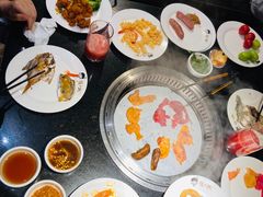 烤肉-钱小奴海鲜自助黑金店(杭州滨江龙湖店)