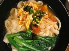 -广州中心皇冠假日酒店·百粤楼