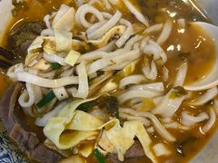 老酸菜牛肋条面-阿彬生炒牛肉面(解放路店)