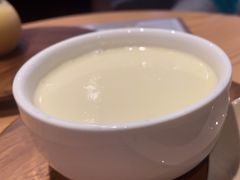 -杏甜品(尖沙咀加拿分道店)