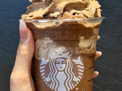 -星巴克臻选(南京金茂览秀城店)