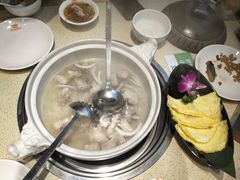 -煲大王猪肚鸡·椰子鸡火锅(红谷滩万达店)