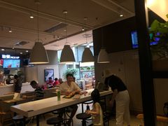 大堂-肯德基(成都双流机场T2店)