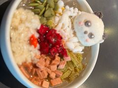-麻六记(凤凰汇店)