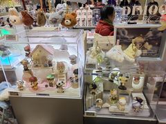 -泡泡玛特POPMART(蓝色港湾店)