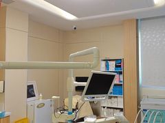 -上海仁爱医院口腔科 · 种植