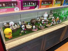 -line friends(明洞旗舰店)
