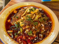 -拈签一笑黄牛肉辣卤串串