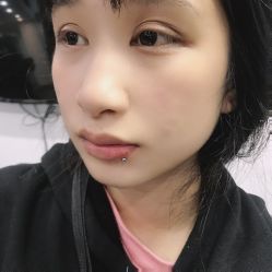 -龙之吻专业刺青·手工耳洞·纹身去色
