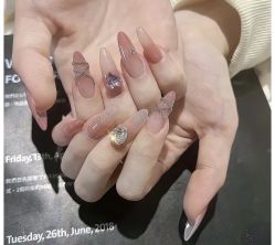 -LILY NAILS美甲美睫