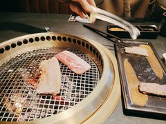 -铭牛烧肉·和牛海鲜自助(高新月牙湖店)