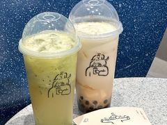 -喜茶(北京华贸购物中心店)