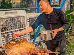 -呼吉牧蒙古烤肉·烧烤·小龙虾