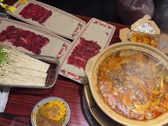 -沙胆彪炭炉牛杂煲(上海日月光广场店)