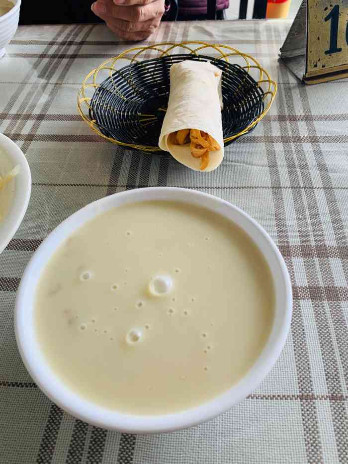 胡居记美食客丰县名粥(龙城店)-"牛蒡炒蛋:性价比很高,也很好吃,沛县