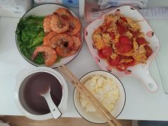 -乐禧母婴全自营月嫂(宝山店)