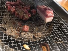 -肉甲韩国木炭烤肉(新壹街1店)