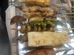 -云晓光头烧烤吧(德平路店)