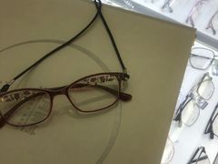 -宝岛眼镜连锁(年家浜路店)