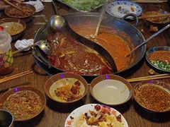 -萍姐火锅·公路夜市(武汉首店)