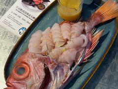 -楼上大排档·顺德菜·粥水·鱼生(苗栗路店)