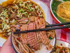 -洪霞餐馆·川菜·鲜货现炒(两江春城店)