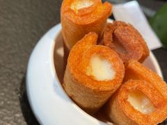-蝴蝶里·粤菜·点心(滨江龙湖店)