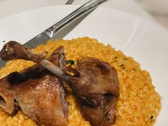 -港丽餐厅(高德置地店)