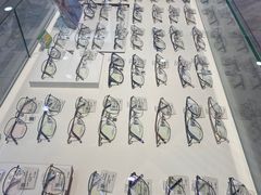 -宝岛眼镜·星创视光中心(威海路店)