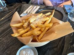 -LES ELITES 英集荟(南京西路店)