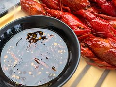 -肥肥虾庄·金牌油焖大虾(东湖欢乐谷店)