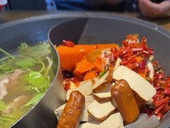 -赵美丽·重庆社区火锅·直营店(火车东站·中豪国际店)