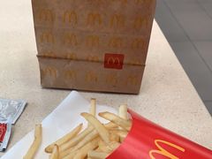 -麦当劳(深圳北站高铁店)