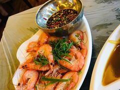 -覃记海鲜美食餐厅