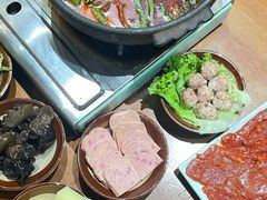 -黔有有贵州酸汤夺夺粉火锅(五味十字店)