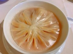 蟹肉龙虾汤包-利苑酒家(金宝店)