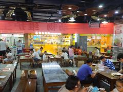 大堂-食上东新街美食街区(民乐新都会店)