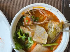 -大中华希尔顿酒店-念自助餐·海南美食·三文鱼