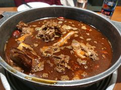 -亿诣蝎府炸酱面羊蝎子火锅(酷车小镇店)