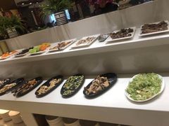 -泉福居酱骨头自助广场(南大街商业步行街店)