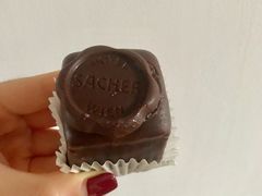 -Cafe Sacher(WIEN)