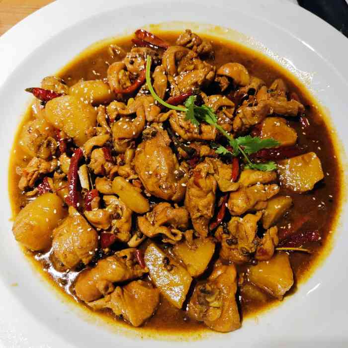 猫姑娘大盘鸡(商城路店)