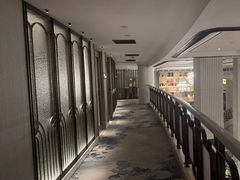 -浅深(世茂滨江精品店)