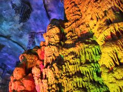 -泰安地下龙宫景区