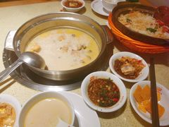 -煲大王猪肚鸡·椰子鸡火锅(红谷滩万达店)