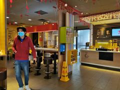 -麦当劳(海岸城店)