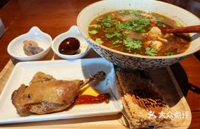 A Pair of Family Happiness Duck Blood Noodle Soup